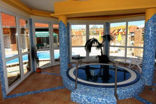 Gasthaus Joo-Wellness Pension Rabapaty Экстерьер фото