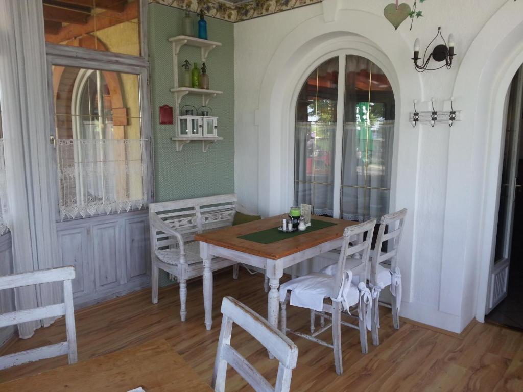 Gasthaus Joo-Wellness Pension Rabapaty Экстерьер фото