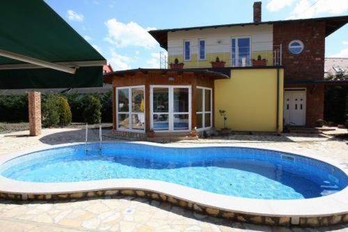 Gasthaus Joo-Wellness Pension Rabapaty Экстерьер фото